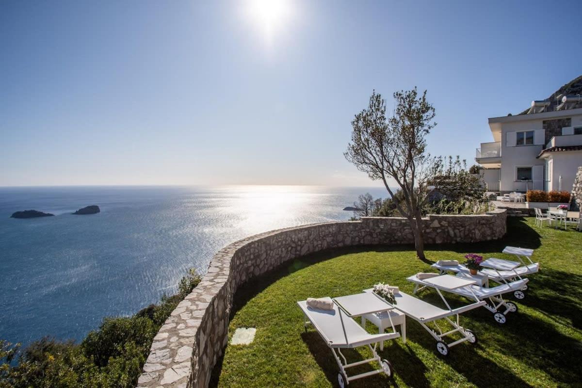 Belvedere Delle Sirene With Heated Pool And Breathtaking Views Colli di Fontanelle ภายนอก รูปภาพ